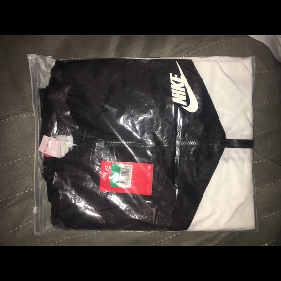 Nike wind breaker Large - Picture 6 of 6